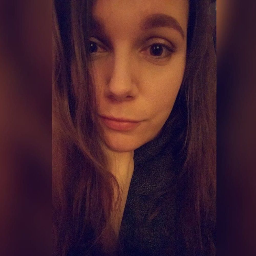 Meet your Posher, Becka